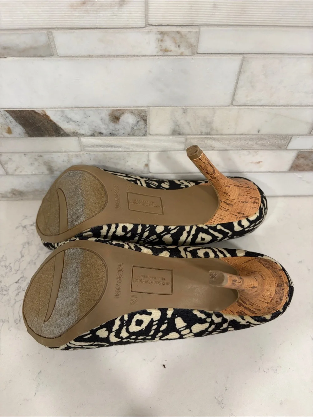 Christian Siriano Black and Cream Patterned Peep-Toe Stiletto High Pumps Sz 7.5